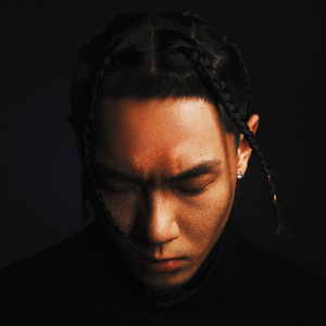 一区二区谢精交配
